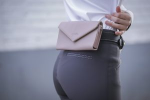 PENELOPE - Pochette "New Phone Pocket" Rose poudré
