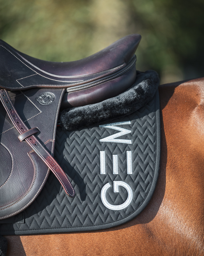GEM - Tapis de selle "TEN" Noir – Image 3