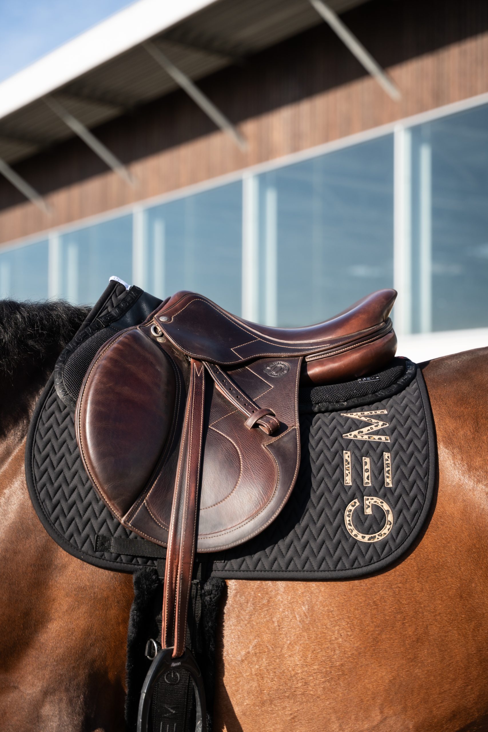 GEM - Tapis de selle "TEN" Noir/Léopard