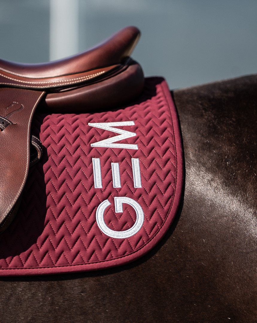 GEM - Tapis de selle "TEN" Bordeaux – Image 3